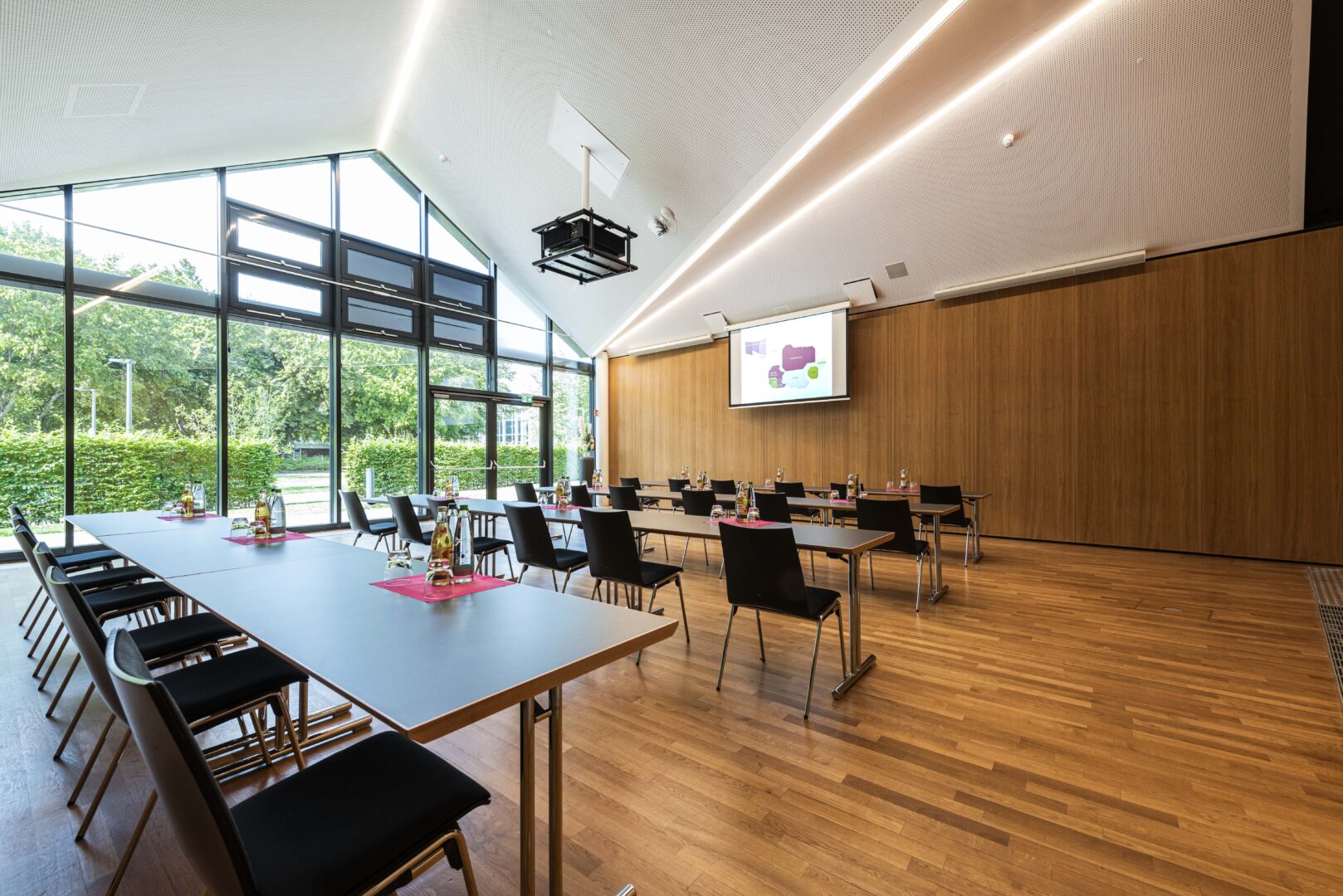 _FIH3381_Studio_V_korr