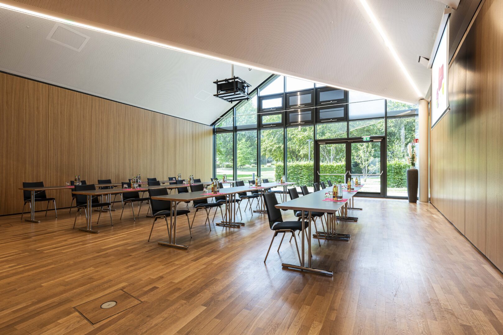 _FIH3400_Studio_V_korr